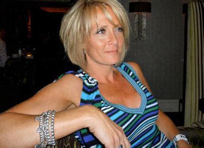 rencontre femme mure|Rencontre mature et cougar : Annonce femme mure coquine.